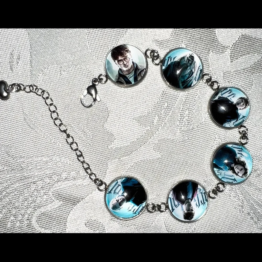 $5 PICTURE BRACELET. NEW. STAINLESS STEEL. $5 IF BUNDLED - Picture 3 of 16